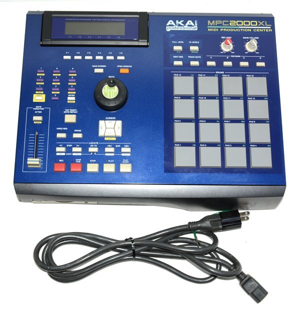 ★AKAI アカイ MPC2000XL サンプラー★