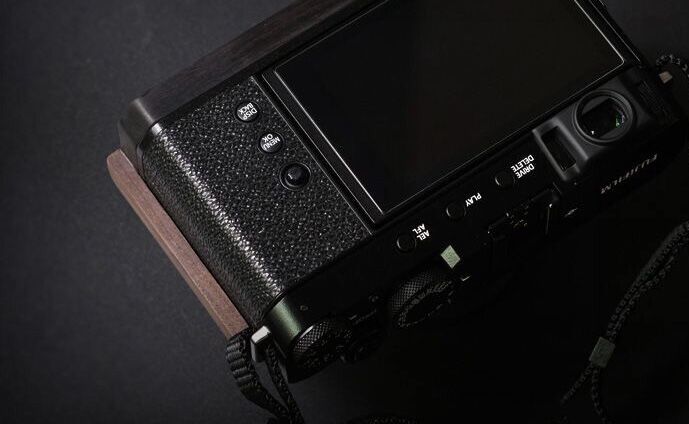 新品 FUJIFILM フジフイルム X-E4/XE4用 ハンドグリップ（黒檀