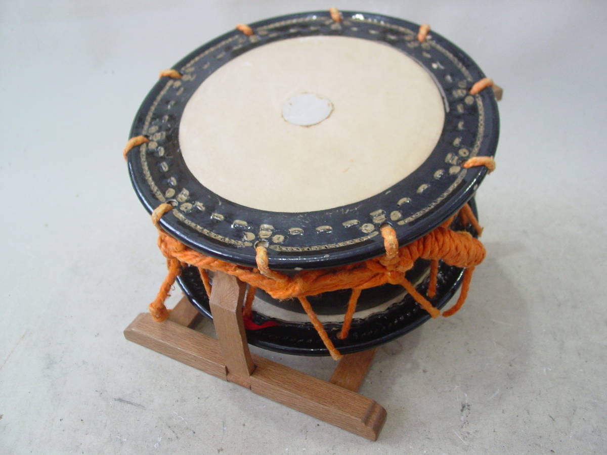 人気定番，正規品 締太鼓 和太鼓 和楽器 台付(附締太鼓)｜売買されたオークション情報、yahooの商品情報をアーカイブ公開 - オークファン 附締太鼓