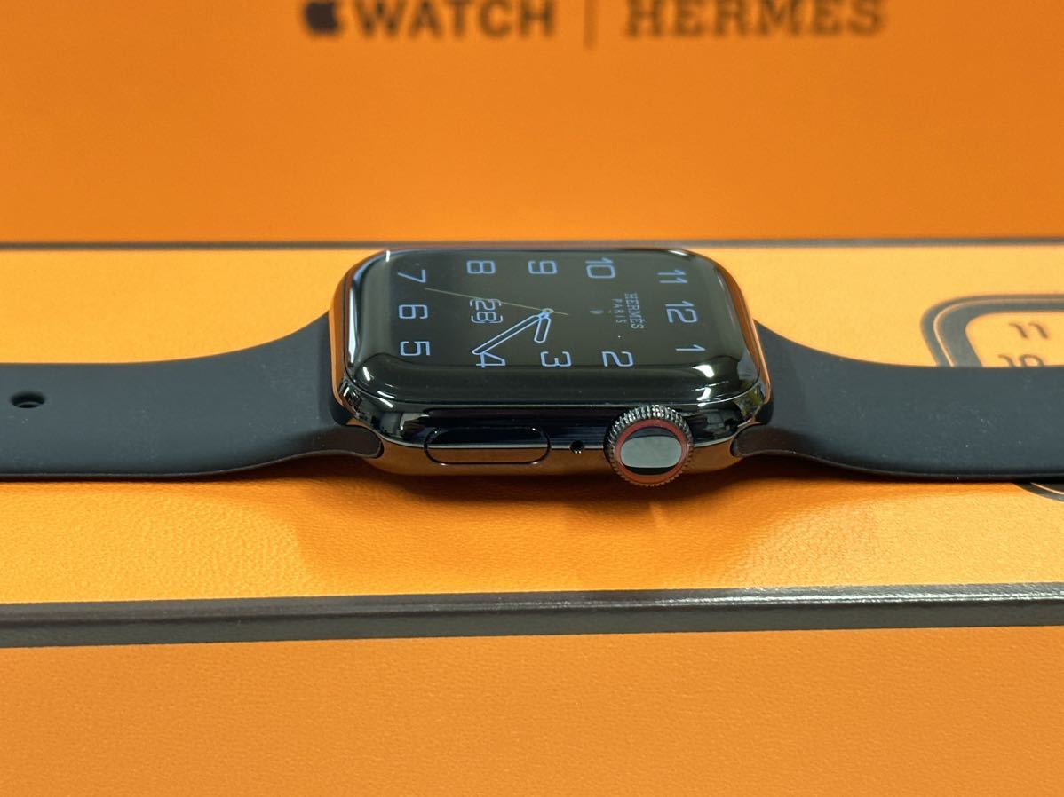 ケア+ Apple Watch series6 HERMES 40mm ブラック ステンレス アップル 