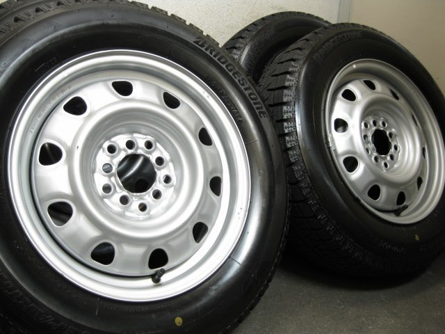 ■バリ山■ホイール付き スタッドレス195/65R15 4本■ノア/セレナC25C26C27/アイシス/オーリス/ルミオン/30プリウス■