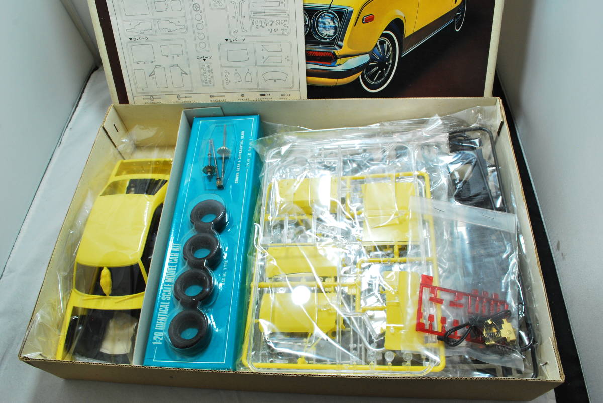 □ 希少！未開封 ニチモ 1/20 トヨペット コロナ マーク2/Ⅱ 1900