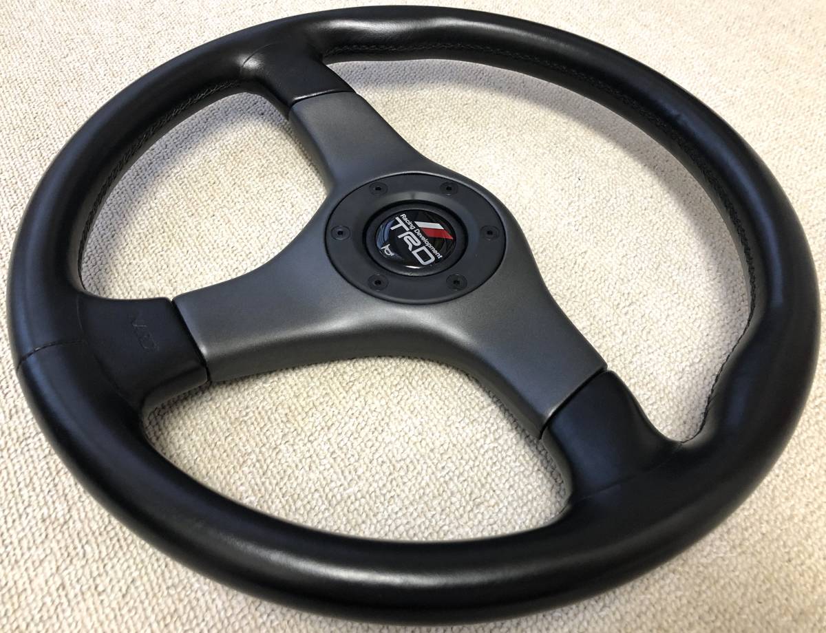 美品】NARDI ナルディ ガラ3 ステアリング 365mm TRD ホーンボタン