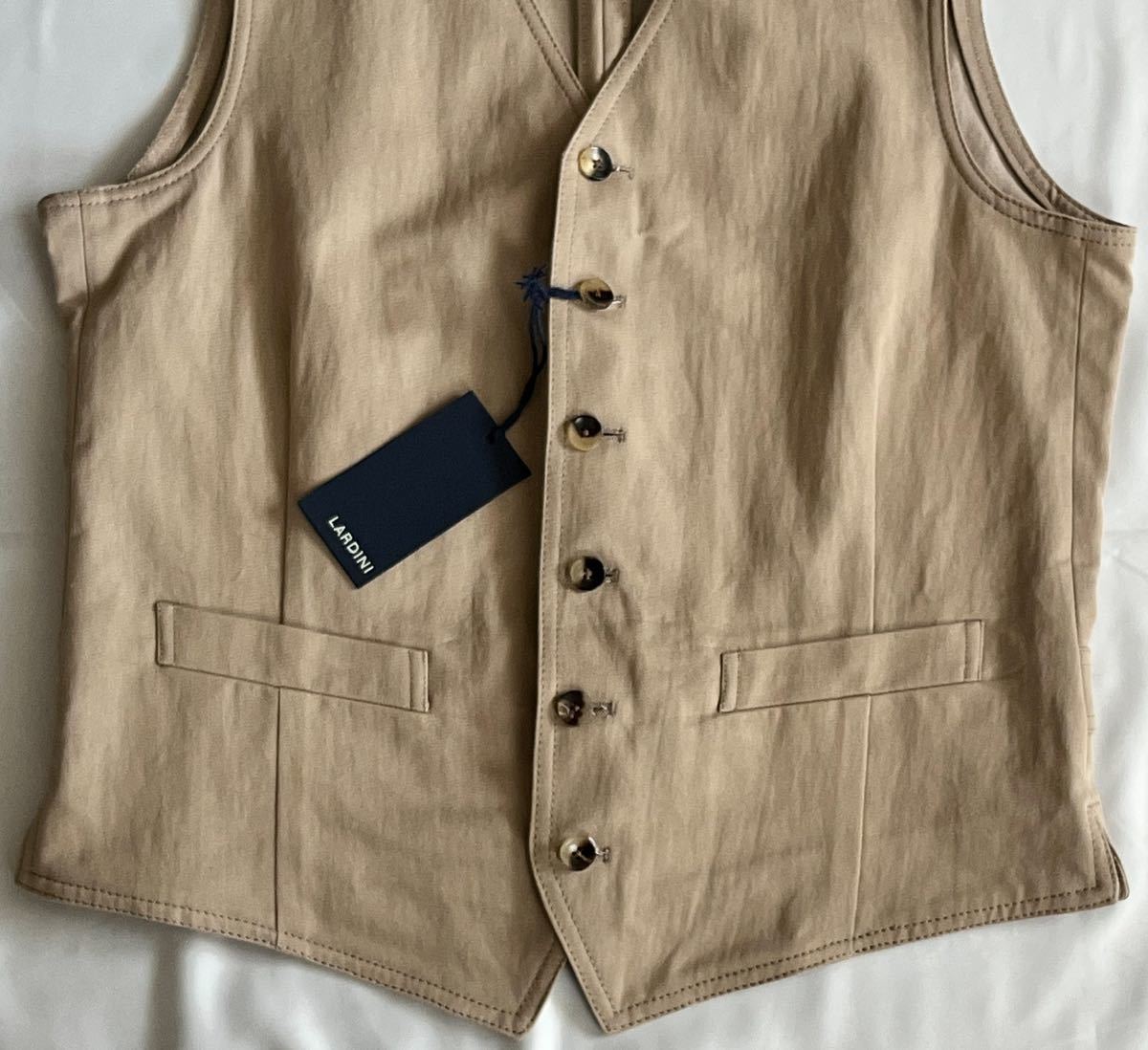 LARDINI 近年ロゴ ラルディーニ サイズ 46 S〜M ジレ ベスト 最高級 