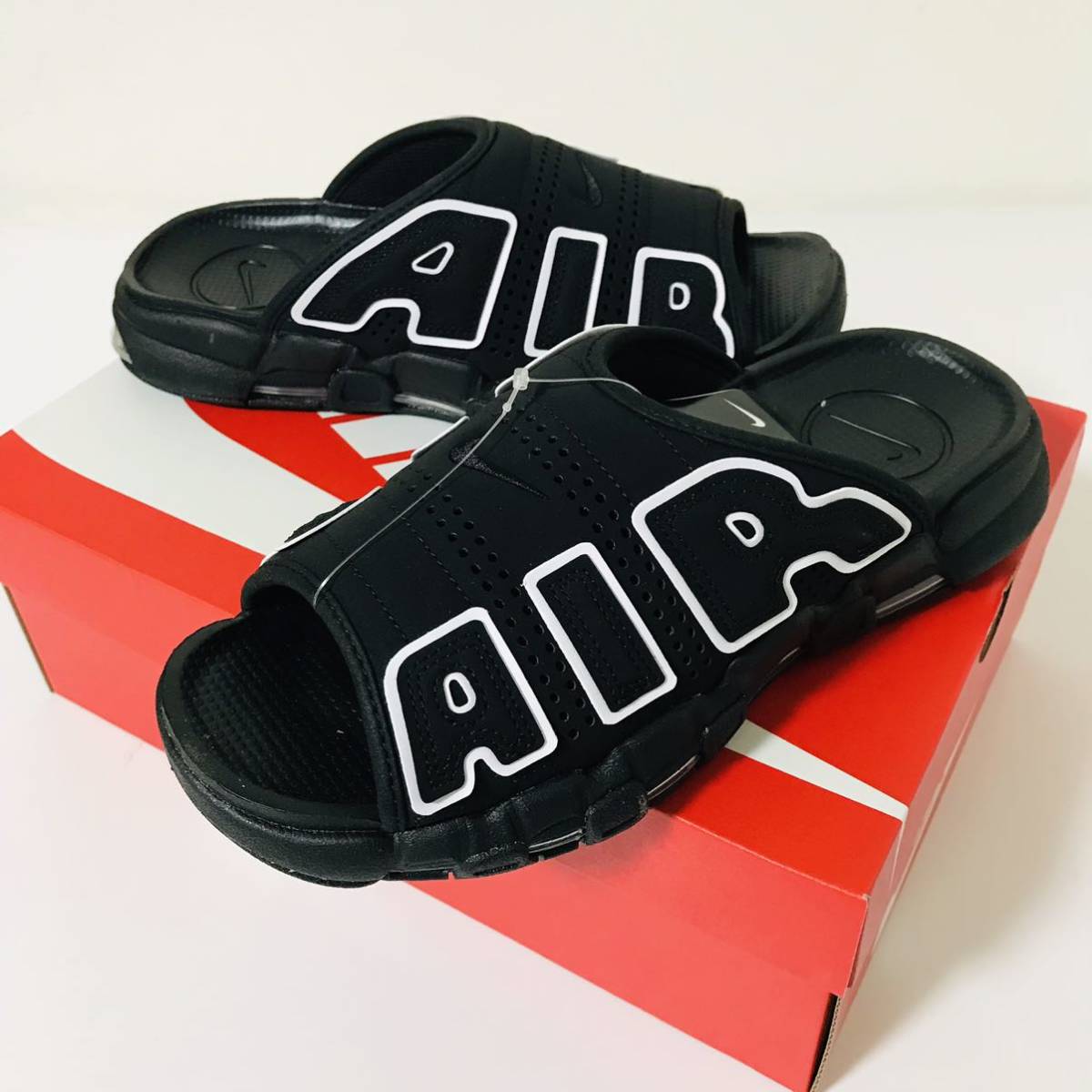 ☆売切☆NIKEエア モアアップテンポ スライド ブラックUS8(26cm)新品 