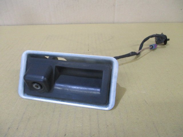  フォルクスワーゲン トゥーラン バックカメラ 1TCTH D8 0297(純正品)｜売買されたオークション情報、yahooの商品情報をアーカイブ公開 - オークファン 純正品
