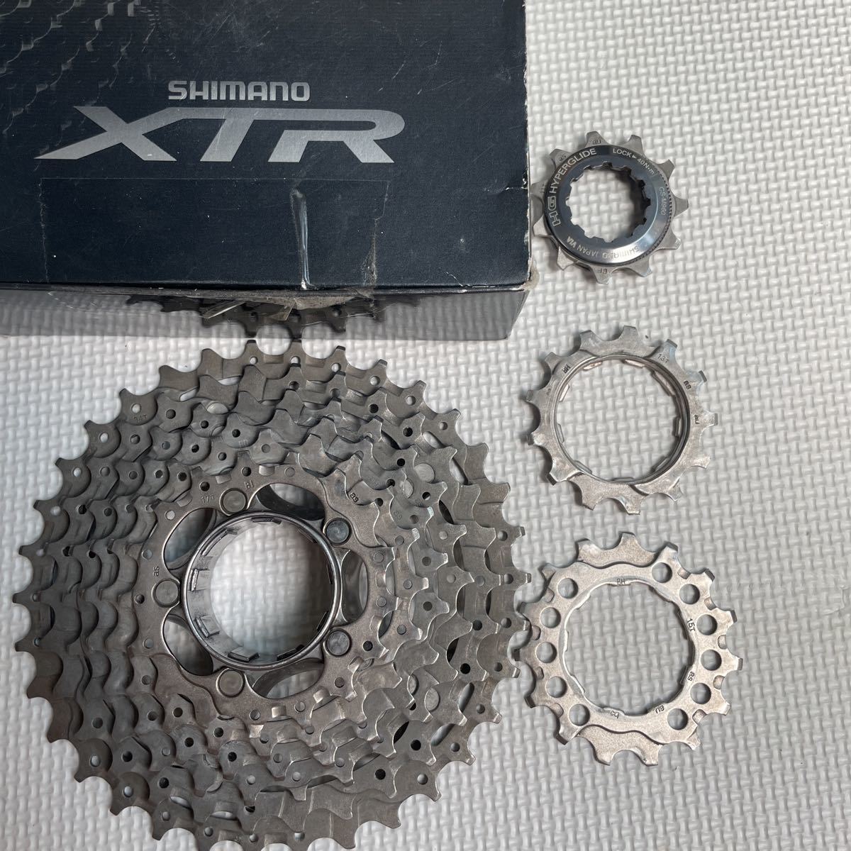 SHIMANO シマノ カセットスプロケット XTR CS-M960 9速 XTR シマノ