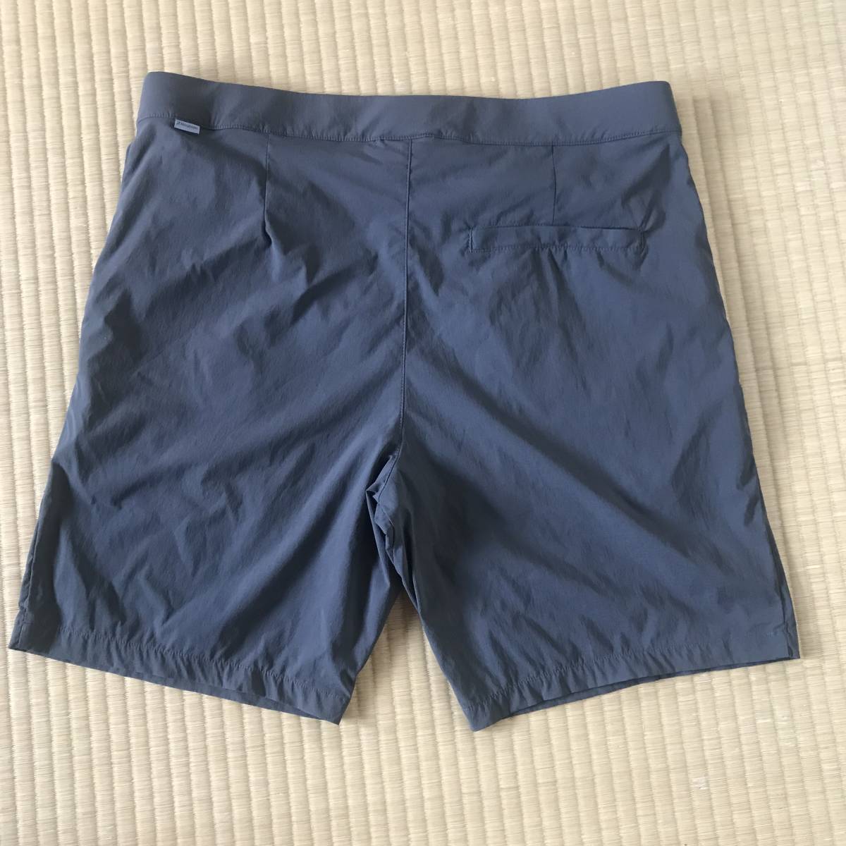 HOUDINI / Ms Wadi Shorts - Baremark Green - M Used Wadi Shorts 