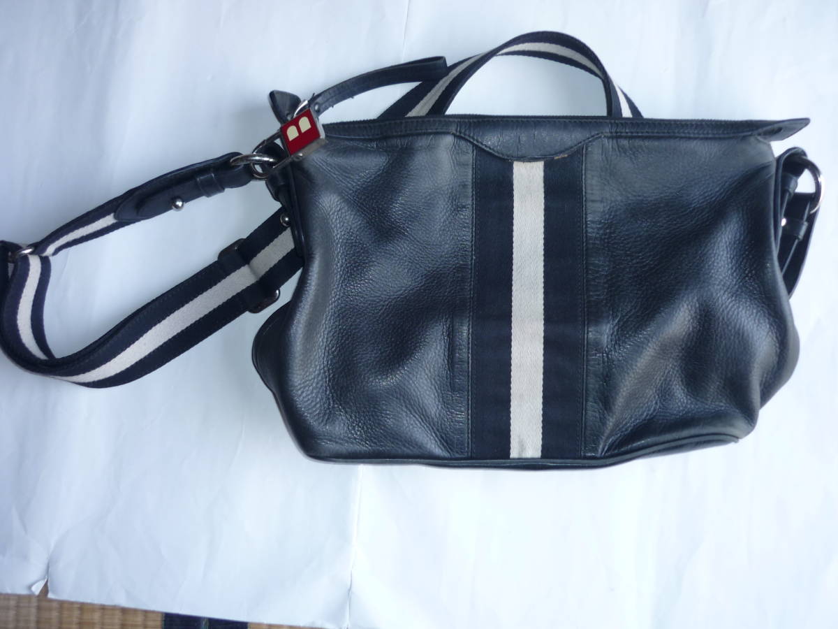 即決 極美品 バリー（BALLY） レザー ビジネス バッグ A4対応