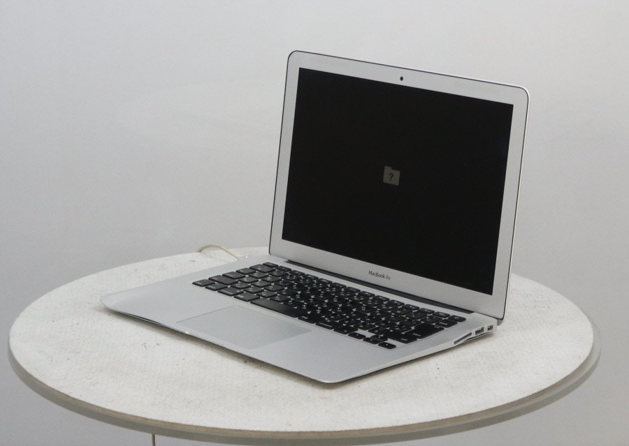 Apple MacBook Air Early2015 A1466 Core i5 5250U 1.60GHz 4GB□現状