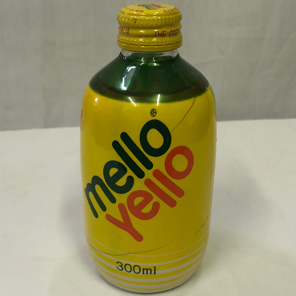 ☆未開栓☆80年代!『メローイエロー』ダルマ瓶300ml☆中身入り☆昭和