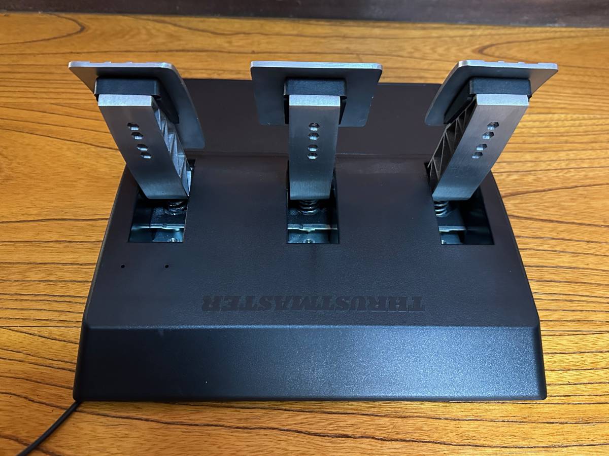 THRUSTMASTER スラストマスター◆ T-GT ◆ ハンコン ◆ Thrustmaster - T-GT