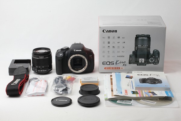 ◆超極上美品◆キヤノン Canon EOS Kiss X5 EF-S18-55 IS II レンズキット 僅か649ショット 付属品完備 元箱◇41141