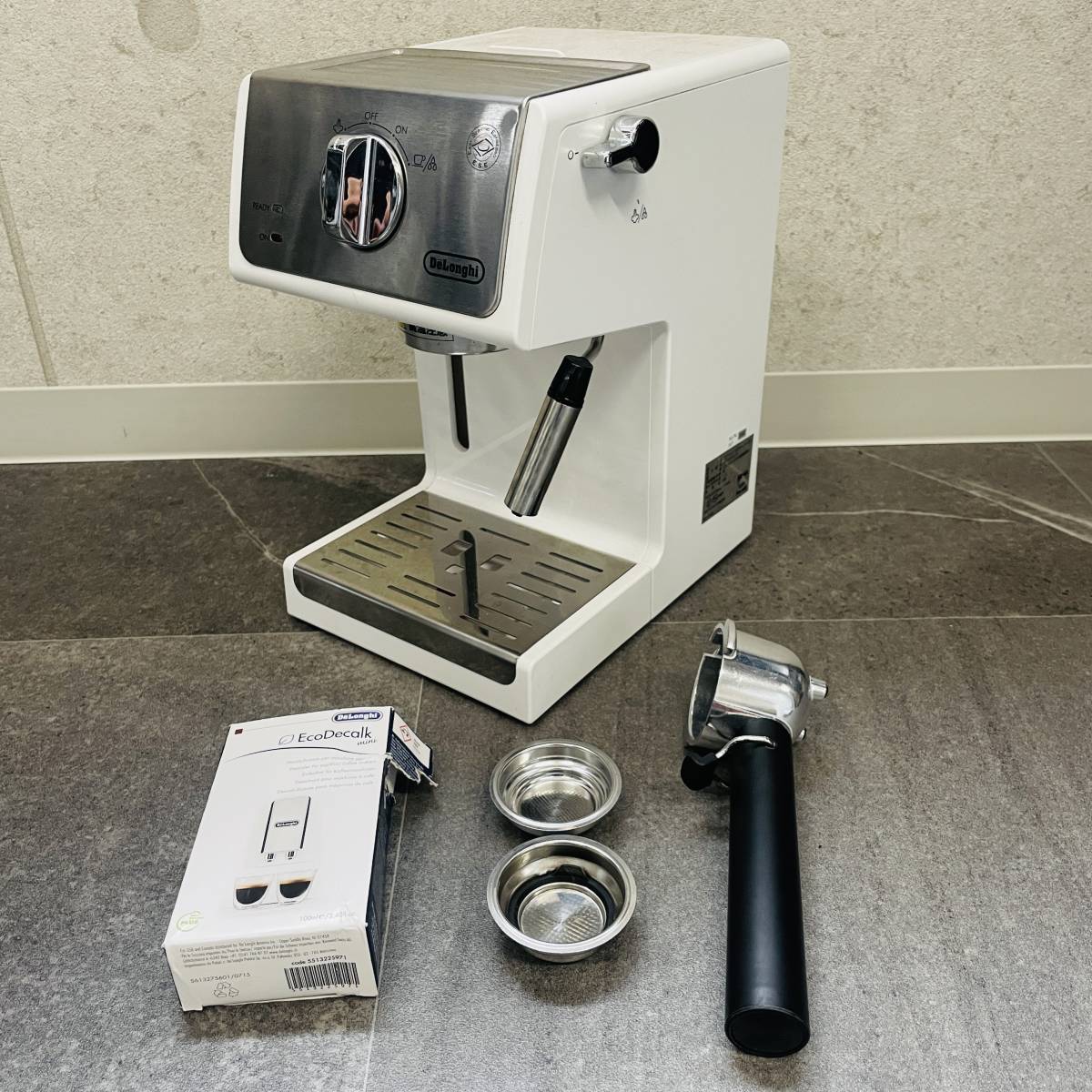 De'Longhi ECP3220J-W エスプレッソ・カプチーノメーカー アクティブ