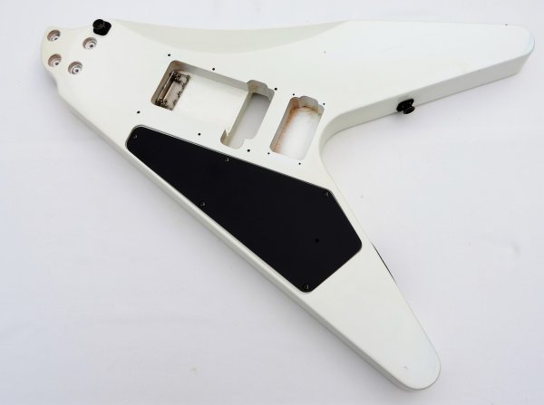 FERNANDES フェルナンデス フライングV型ボディ アルダー フルモード 