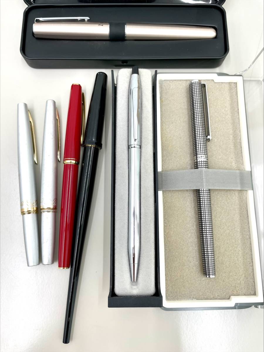万年筆　ボールペンまとめ 589 万年筆 ボールペンまとめ ペン先18K有 パイロット/トンボ/セーラー