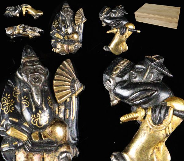 【売り切り】彫金 囲碁 対局 老人 刀装具 前金具 目貫 時代武具 江戸金工 金象嵌目貫 仙人武士図 一対 日本刀 脇差 小道具 目貫