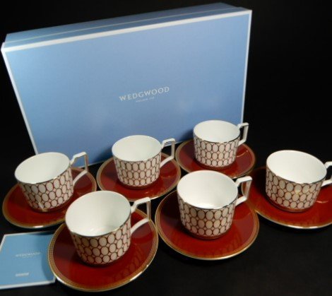 爆買い，定番人気 WEDGWOOD ウェッジウッド ルネサンス レッド ボーンチャイナ カップ＆ソーサー 6客セット 食洗器OK 箱付き C-1100(ウェッジウッド)｜売買されたオークション情報、yahooの商品情報をアーカイブ公 ウェッジウッド