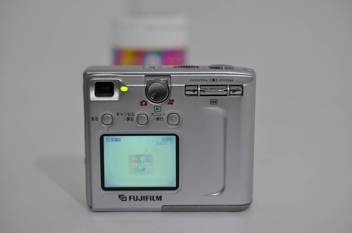 動作品 単三電池使用 フジフィルム FUJIFILM FinePix 40i 