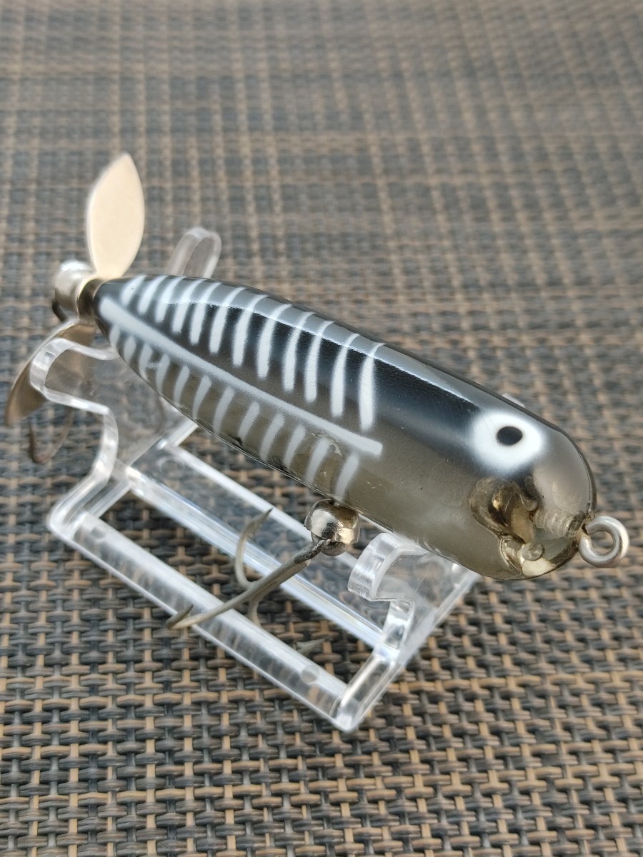 ヘドン　ベビートーピード　(XBWSカラー)　【オールドルアー】縦割り・レア