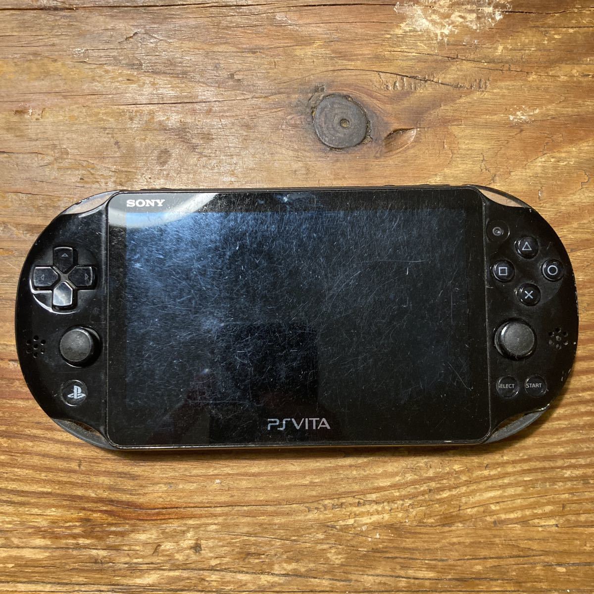 PS Vita 本体 PCH-2000 ブラック ブラック PS Vita ブラック[PCH-2000