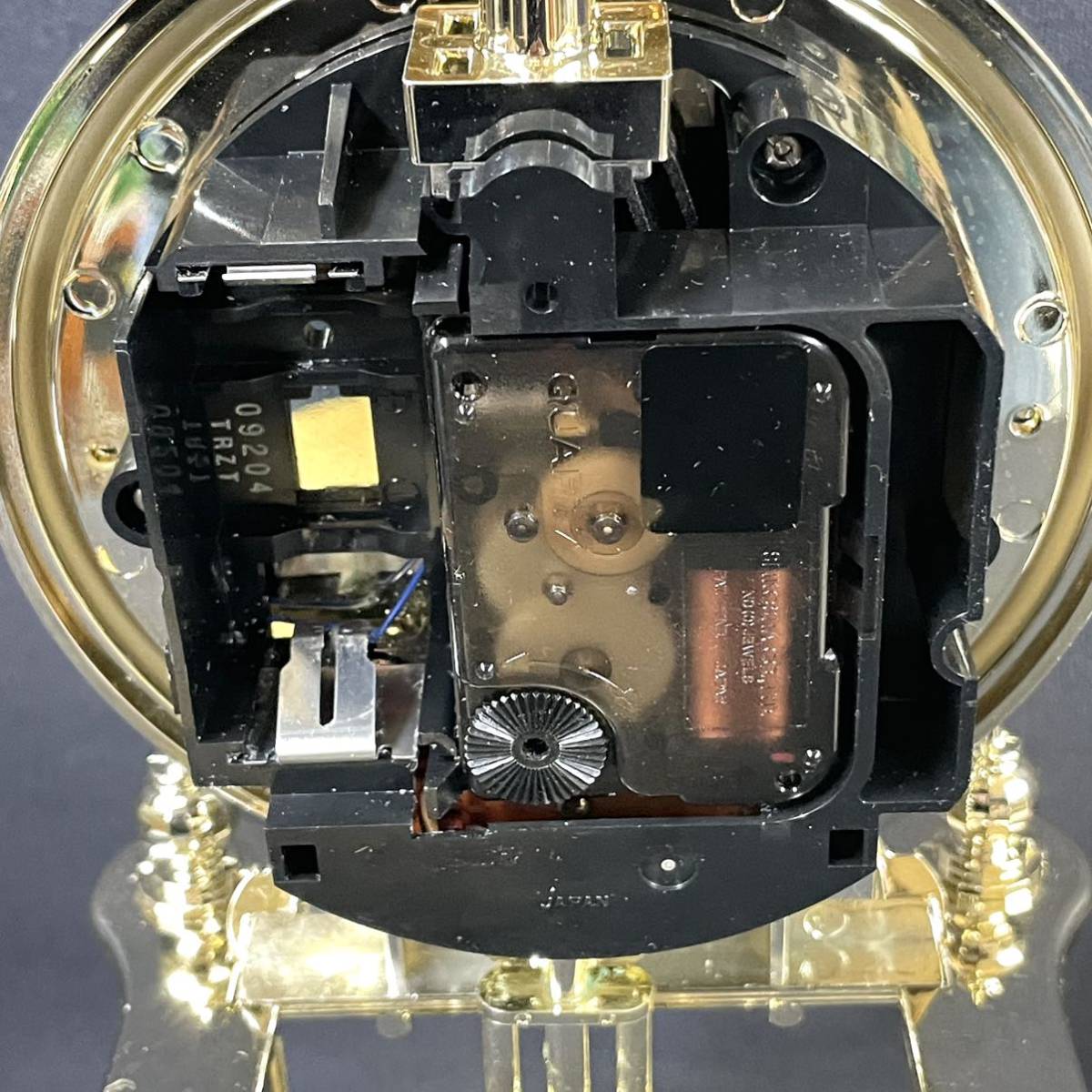 未使用動作済 日新時計No.5104ガラスドーム置き時計レトロ昭和アンティーク 未使用動作済 日新時計No.5104ガラスドーム置き時計レトロ昭和