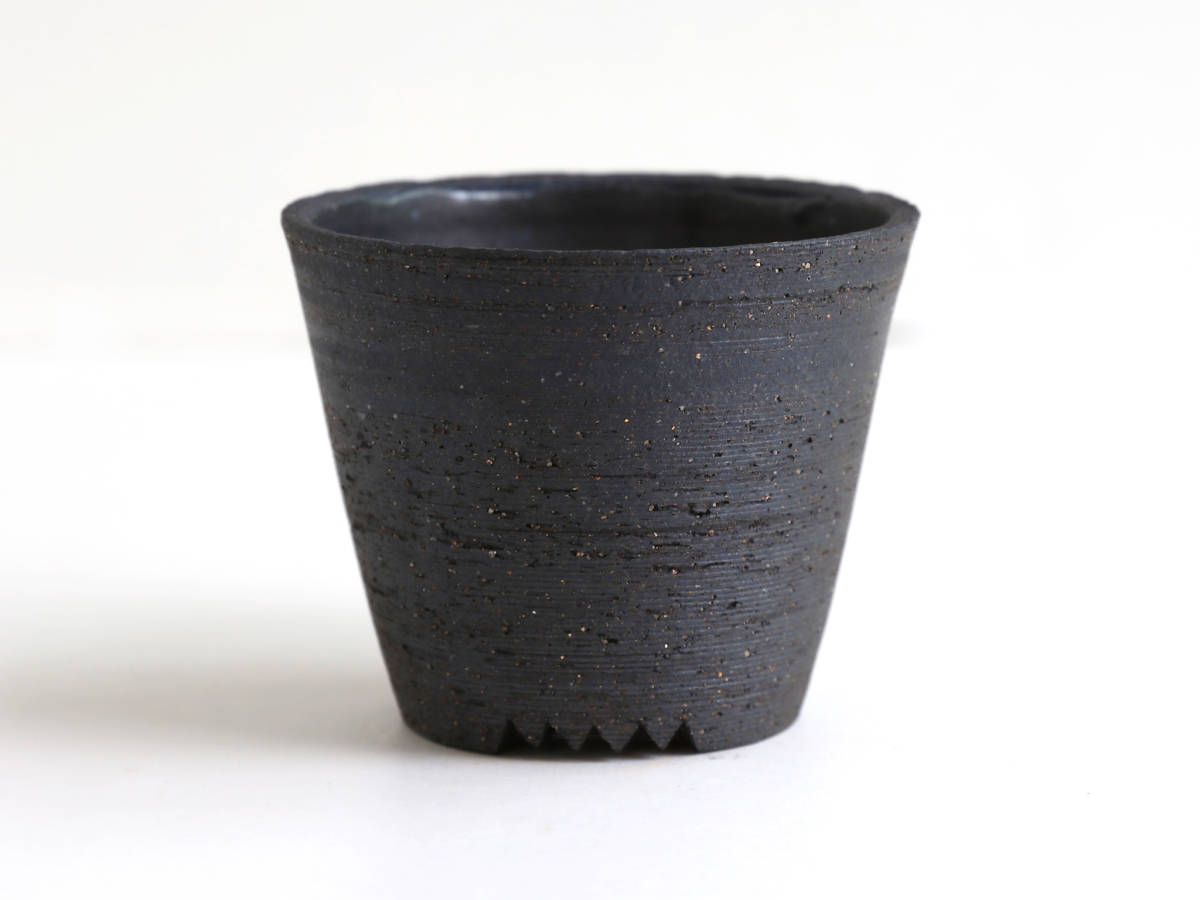 Invisible Invisible ink / MUD N DUST THE CUP “BITER” DUST AND DUSK