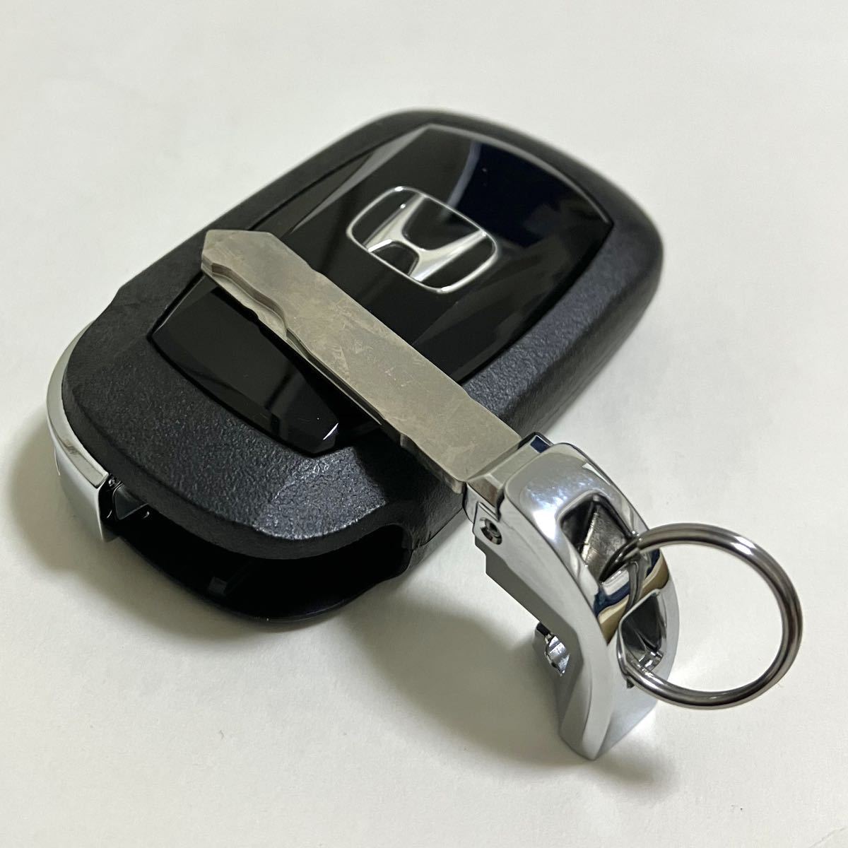 美品□HONDA☆ホンダ純正スマートキー 3ボタンパワーバックドア 美品□HONDA☆ホンダ純正スマートキー 3ボタンパワーバックドア