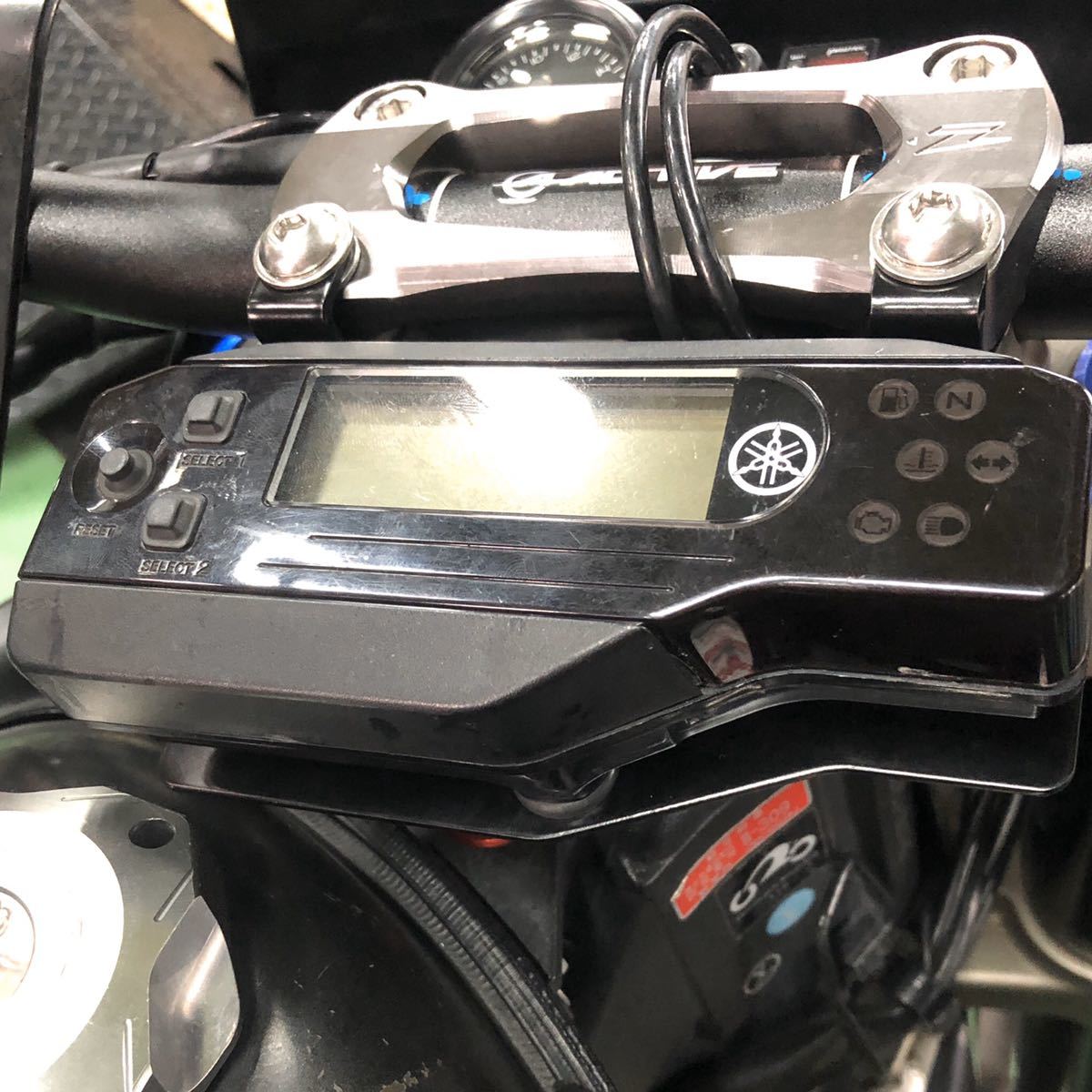 WR250X メーターモタード｜Eguiarq.com