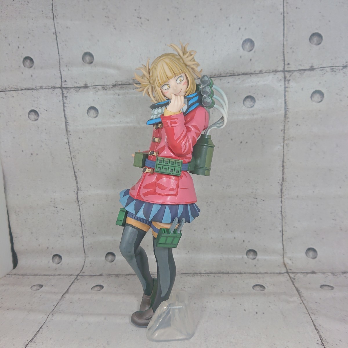 僕のヒーローアカデミア トガヒミコ フィギュア 二次元彩色 リペイント
