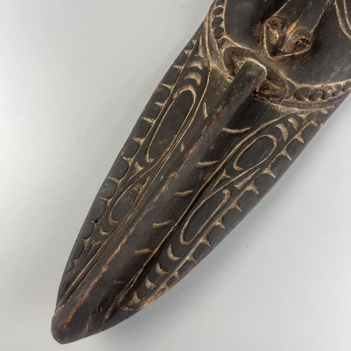 ザンブレマスク　お面　骨董品　アンティーク木彫Zamble 中古 アフリカ仮面 木製 木彫り アフリカ お面 アフリカマスク 民族面 仮面 アフリカン