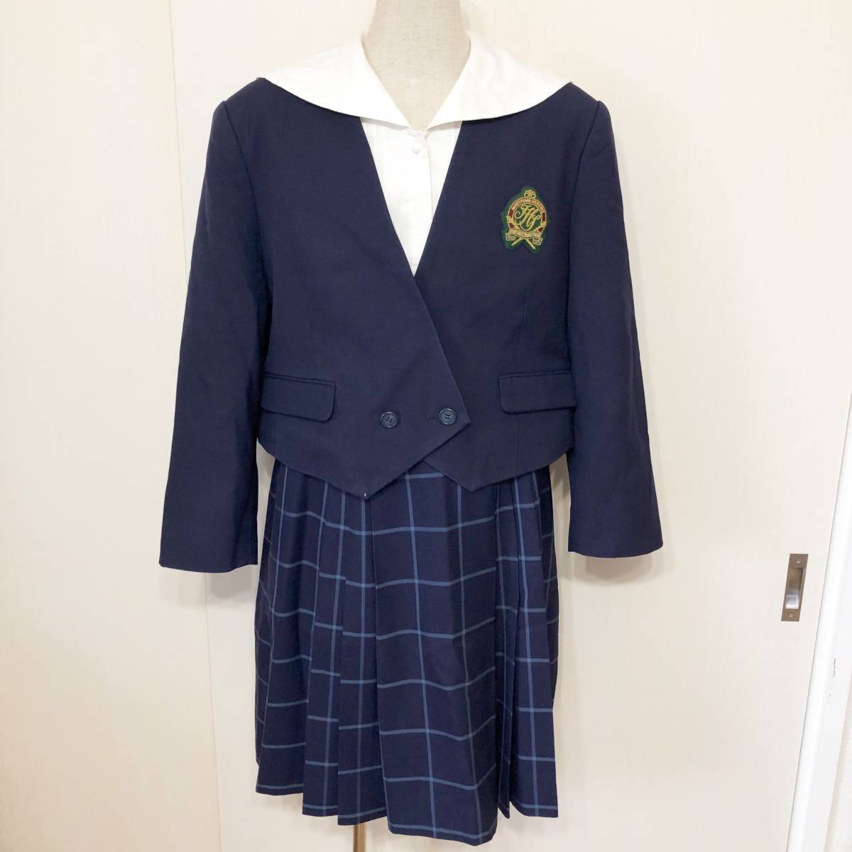 175.＊ コスプレ衣装＊岐阜県 富田 女子制服セット KANSAI 山本寛斎 