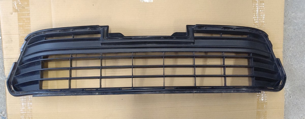 人気SALE，定番 トヨタ 60系 ハリアー 純正 フロントバンパー ロアグリル フロントグリル ZSU60 53112-48150 手渡しOK 群馬県高崎市より(フロント)｜売買されたオークション情報、yahooの商品情報をアーカイブ公開 トヨタ用