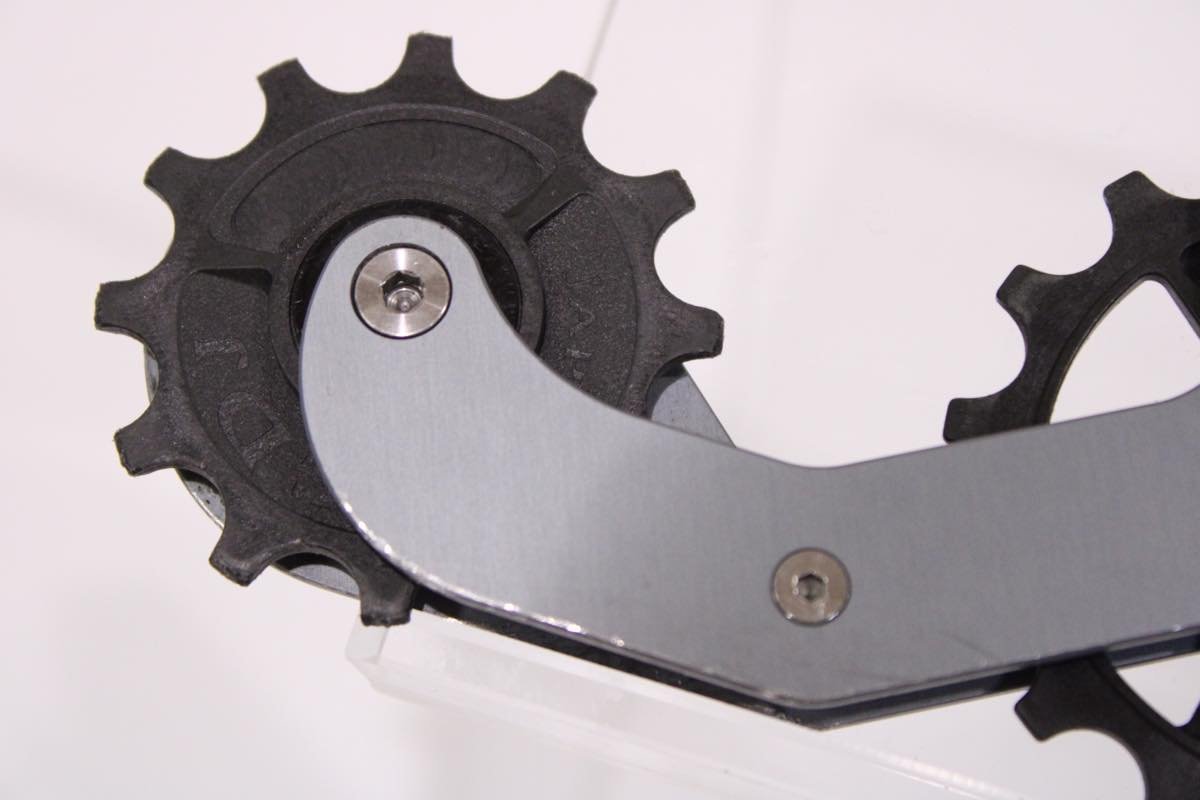 ☆CDJ カーボンドライジャパン V3 ビッグプーリー SHIMANO R7000 105用