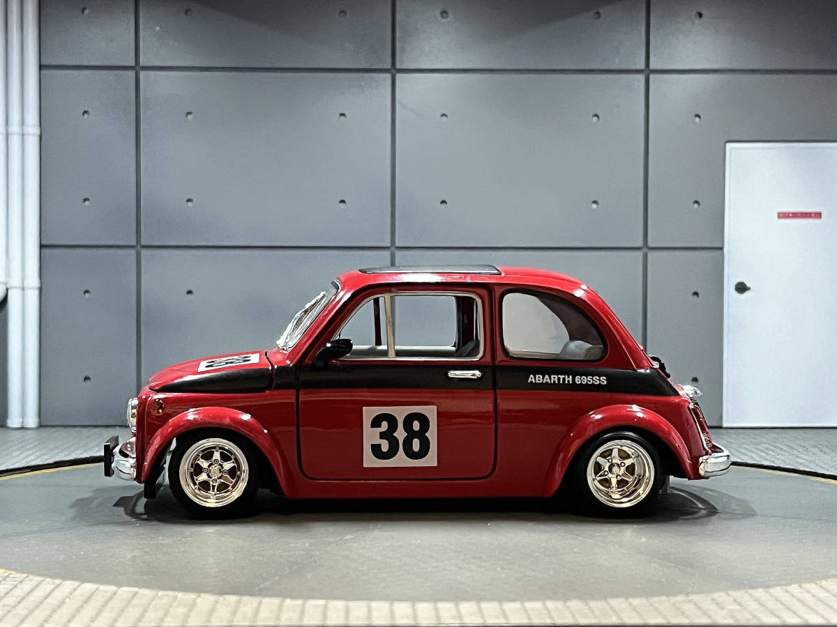 FIAT ABRTH 695ss フィアット1963 アバルトカスタム1/18 yat ming】DIE-CAST METAL Collction 1/18 FIAT 1963 ABRTH 695SS (RED