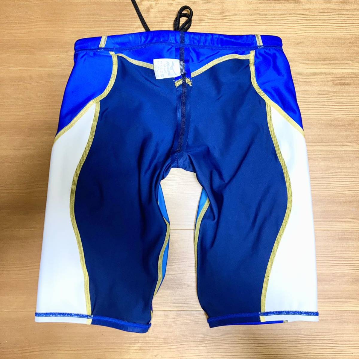 美品】MIZUNO 男子 競泳水着 Mサイズ アクセルスーツ マイティライン