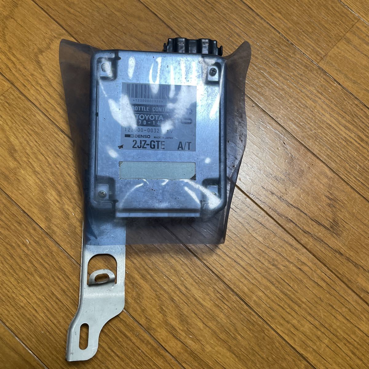 TOYOTAトヨタ2JZ-GTE A/T スロットルコンピューター 89670-14050 JZA80