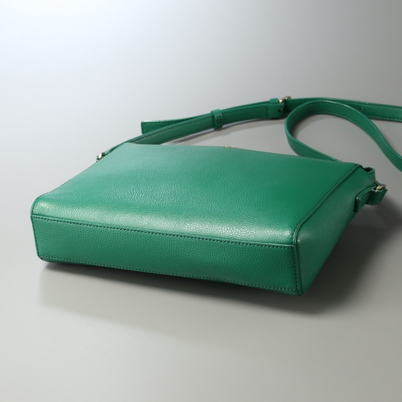 GN6141▽定価29,700円▽アニエスベー agnes b.*IS11-04*sophie*レザー 
