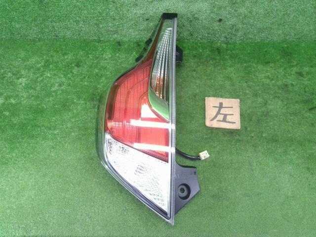 アクア DAA-NHP10 左テールランプ G 1NZ-FXE 082 STANLEY 52-297 81561