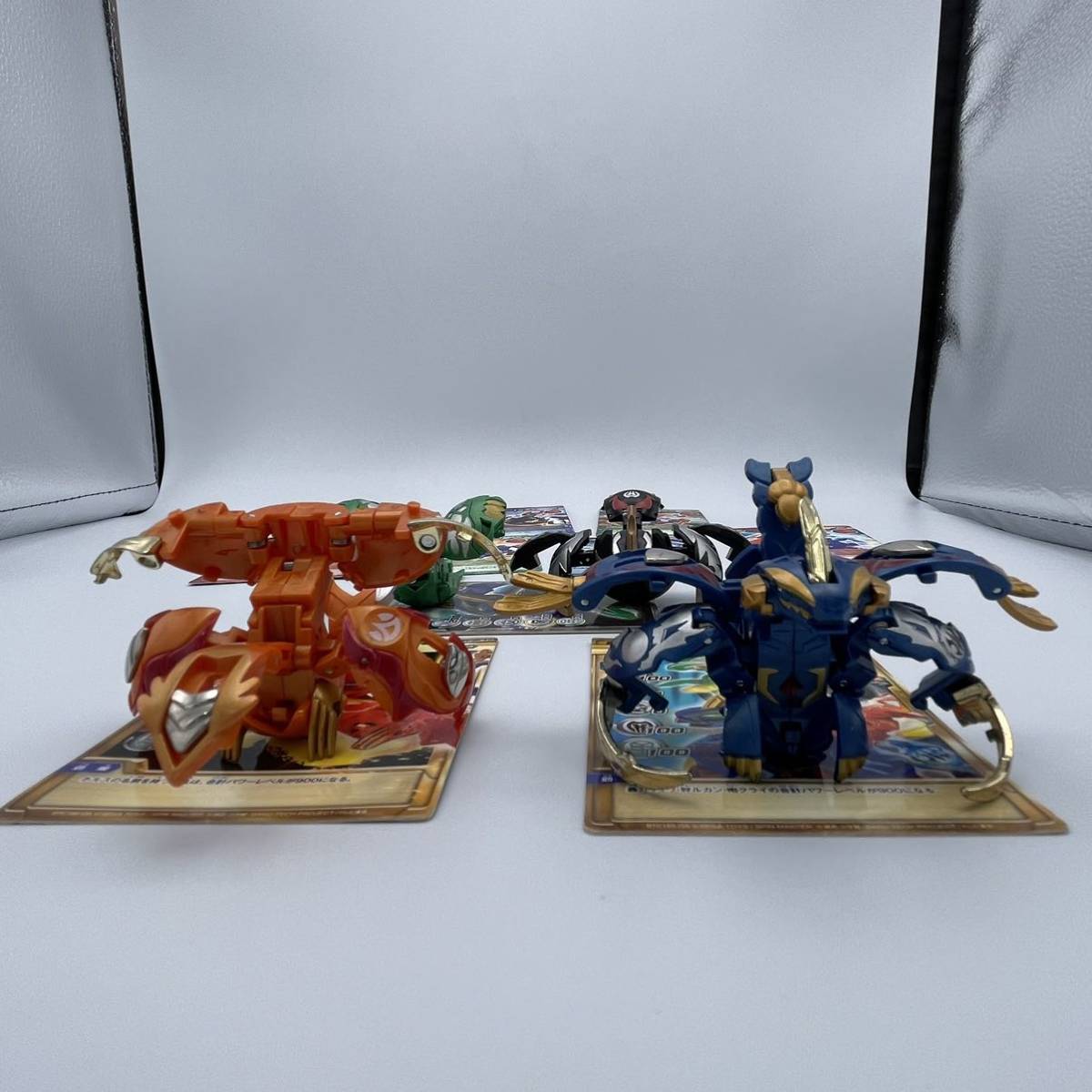 轟ガリュウ 瞬ホルス 狩ルカン 咆クライ ゴウデッキ ゴウガリュウ 爆丸 
