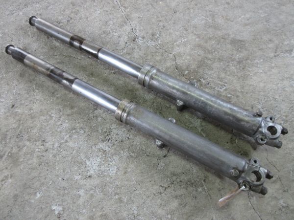 B7336】ホンダ.CB450純正フロントフォーク左右.美品!!【茨城発 B7336】ホンダ.CB450純正フロントフォーク左右.美品!!【茨城発