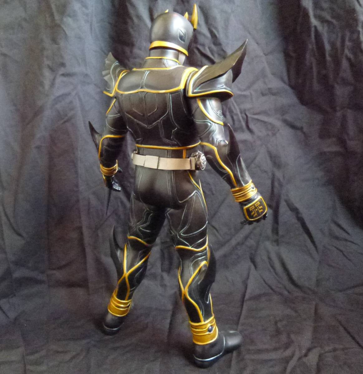 □仮面ライダークウガ□ビッグサイズソフビフィギュア リペイント改造