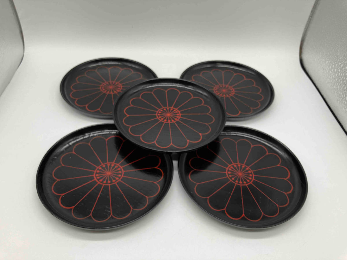 象彦 銘々皿 菊 5枚組 昭和期（和菓子皿・漆器 漆器 菊花文様