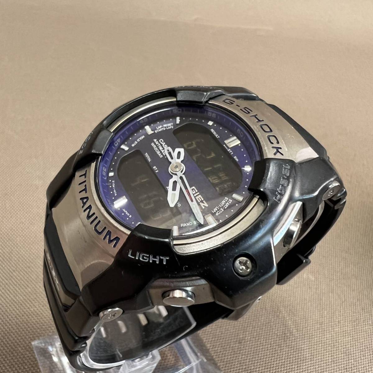 CASIO カシオ G-SHOCK GS-300 ジーショック GIEZ デジアナ 黒文字盤 