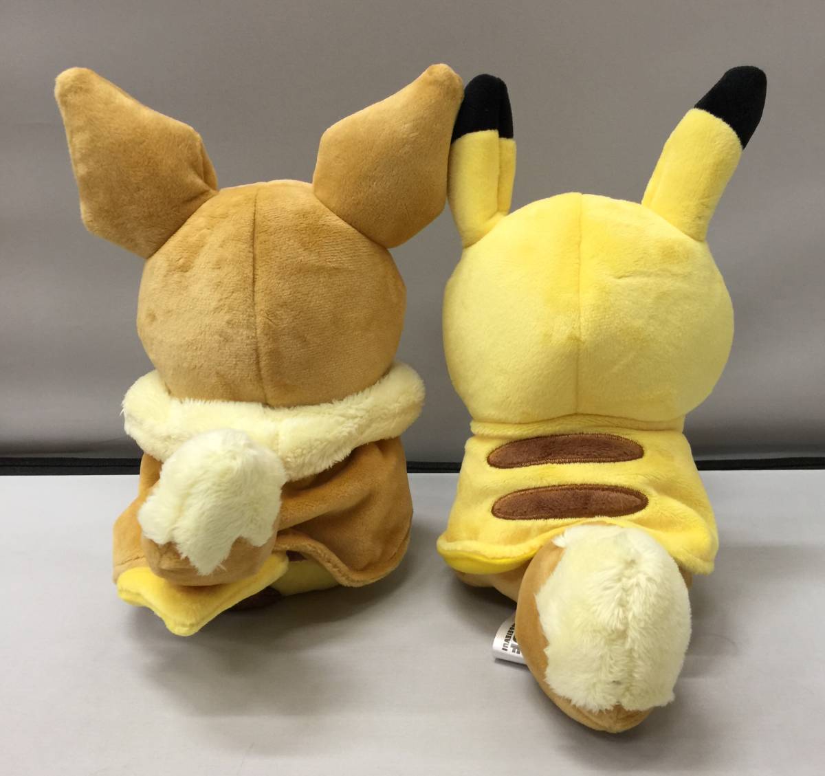 ポケモンセンター ぬいぐるみ ピカチュウポンチョのイーブイ イーブイ 