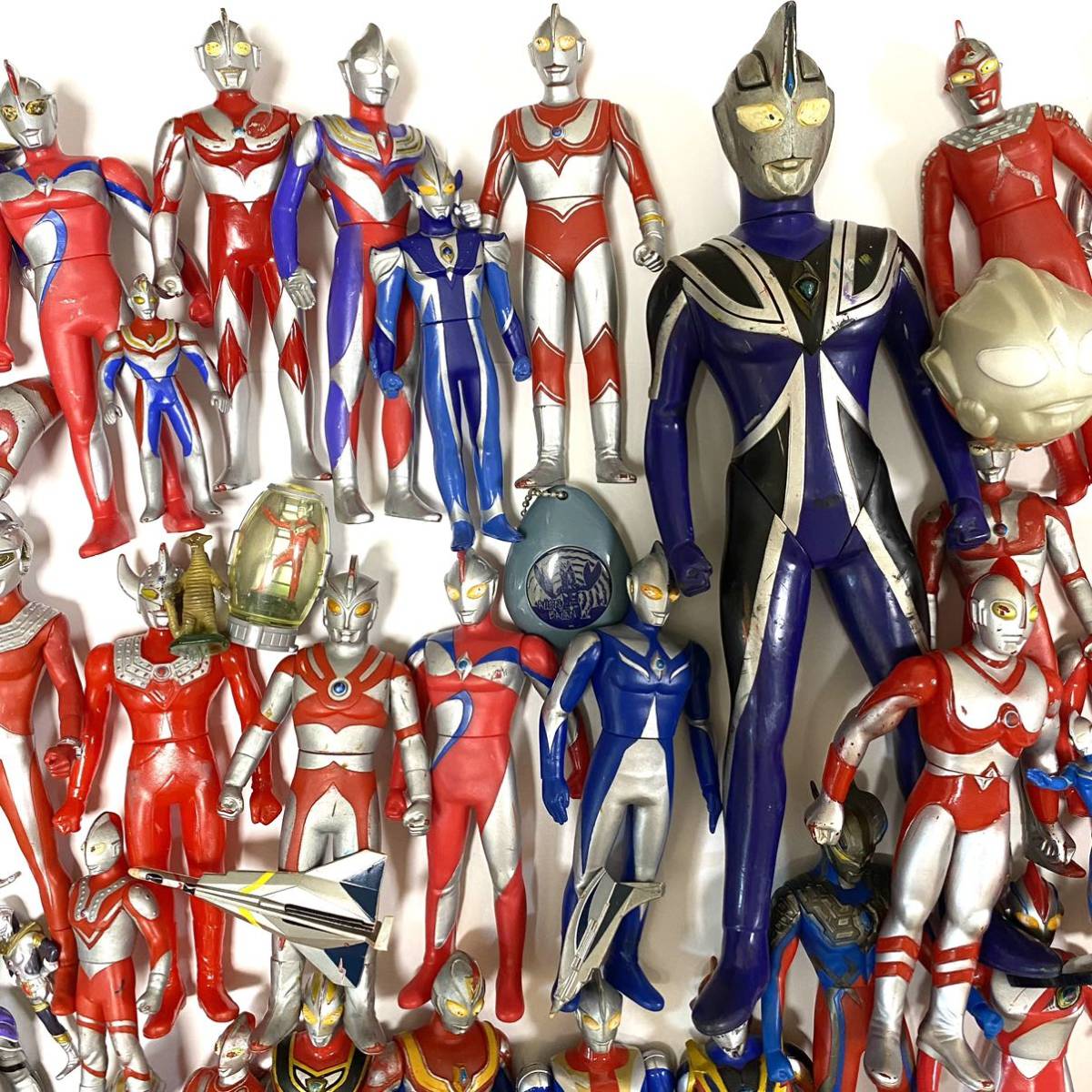 ジャンク ソフビ フィギュア まとめ ウルトラマン 仮面ライダー 大量 1