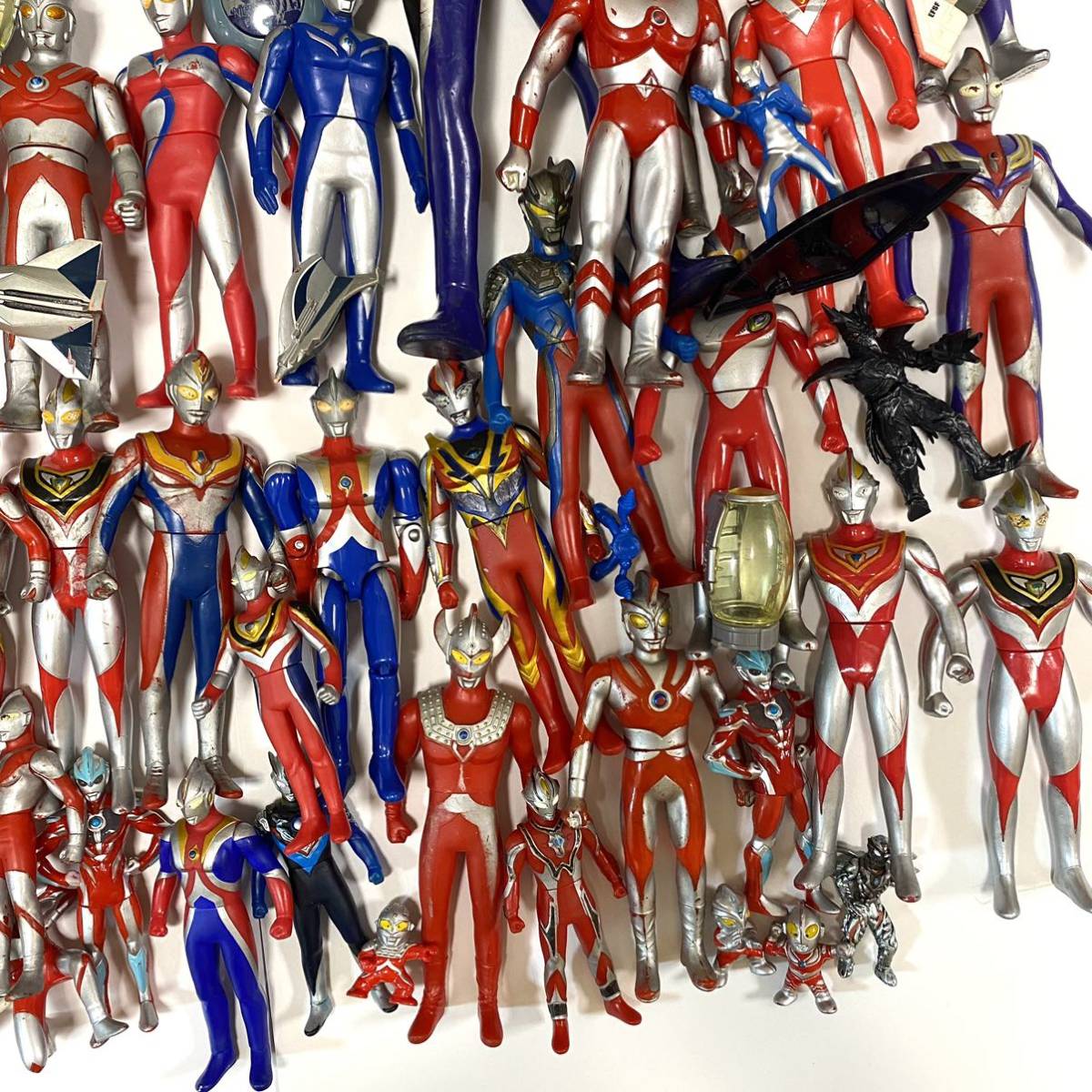 ジャンク ソフビ フィギュア まとめ ウルトラマン 仮面ライダー 大量 1