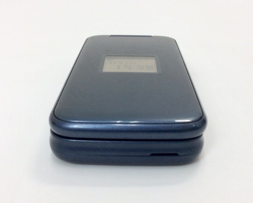 中古美品】docomo ドコモ らくらくホン F-01M ネイビー 初期化済 SIM