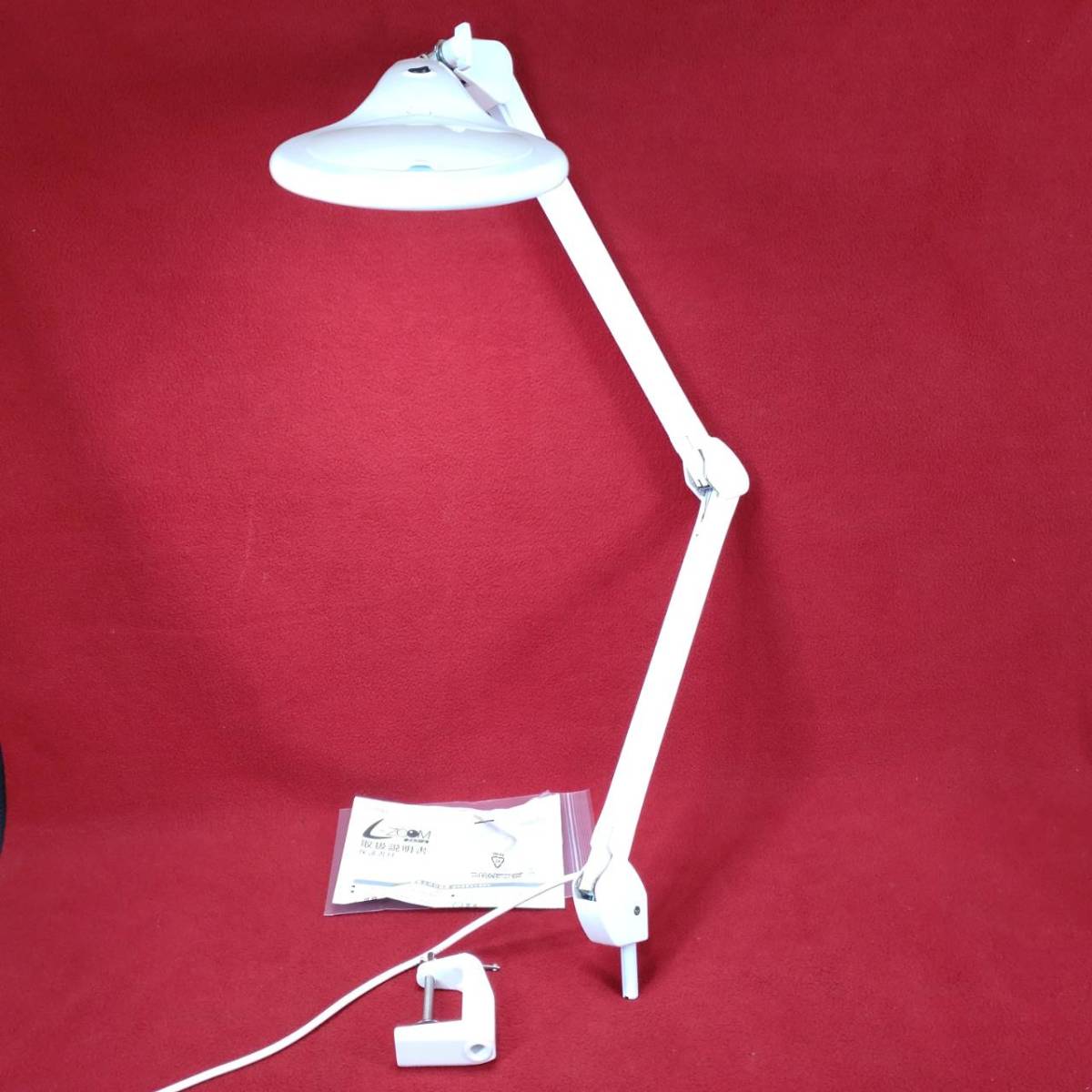オーム電機 OHM L-ZOOM ルーペ付きLEDアームライト OAL-L8066-W ホワイト AC100V 50/60Hz 消費電力 9W ルーペ 1.8倍 精密作業 撮影