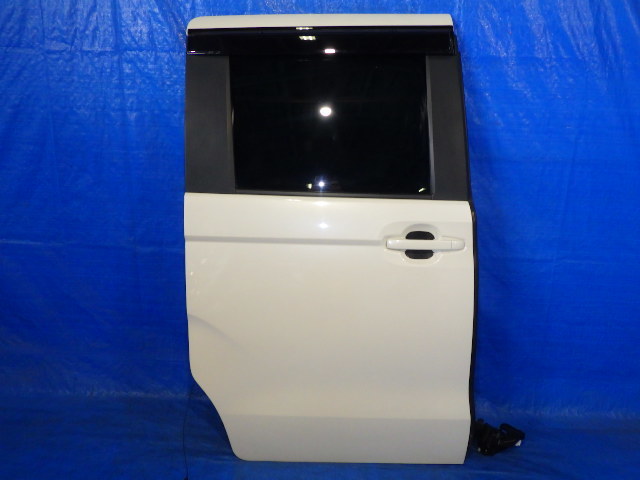53 N-BOX エヌボックス JF3 平成30年 S07B 純正 右 リア スライドドア 右Rドア NH875P